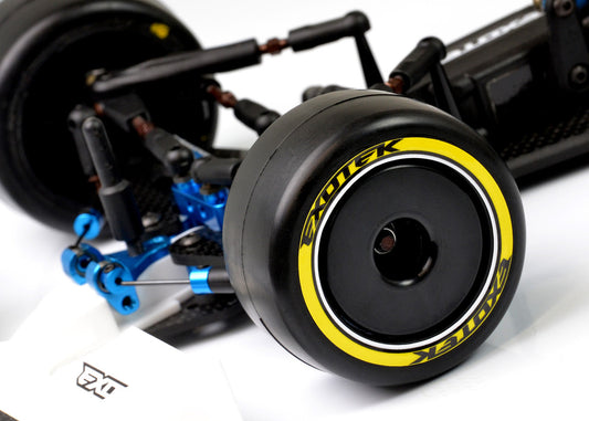 F1 1/10 RUBBER TIRES- FRONT v2 40X (YELLOW-FIRM) 1 pair belted rubber tires with foams EXO2193